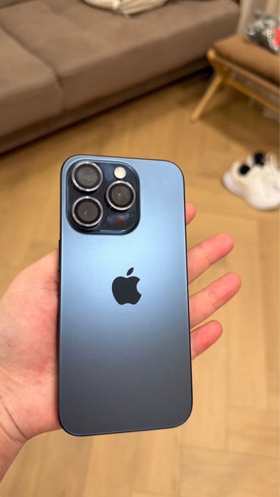 15 pro, 1 Т память, батарея 87%