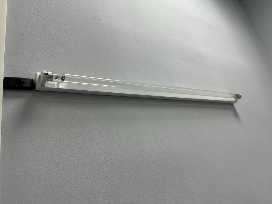 Бактерицидная кварцевая лампа облучатель