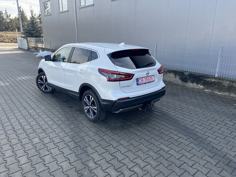 Vand Nisan Qashqai 1.3 benzina Automat ! 2021