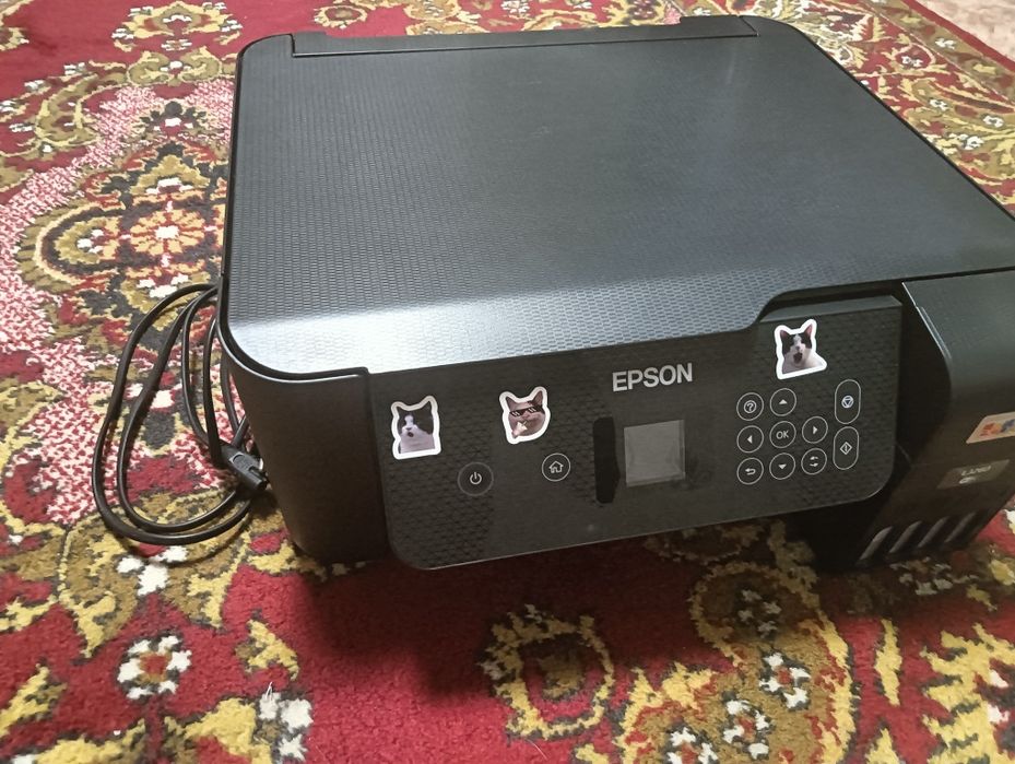 Продам на запчасти Epson EcoTank L3260 принтер,
