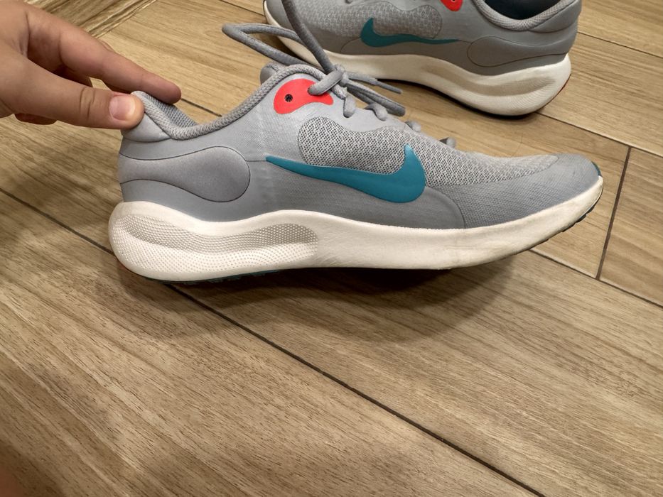 Маратонки на Nike за момче 39 номер / 24.5 см