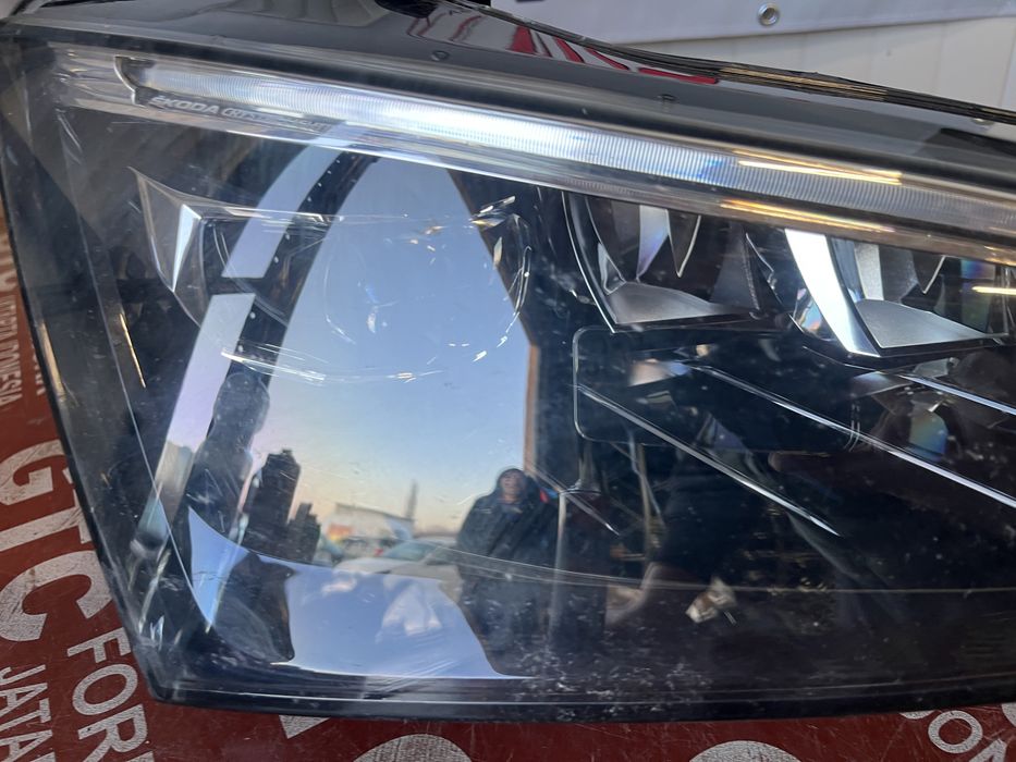 Фар Skoda Scala 2021 LED 2бр.