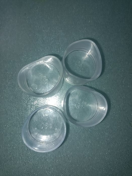 Продам заглушки на стулья