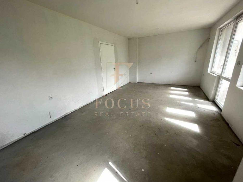 Продава се Тристаен апартамент в Пловдив, Христо Смирненски - 77 кв.м за 1254 €/кв.м - Снимка #5