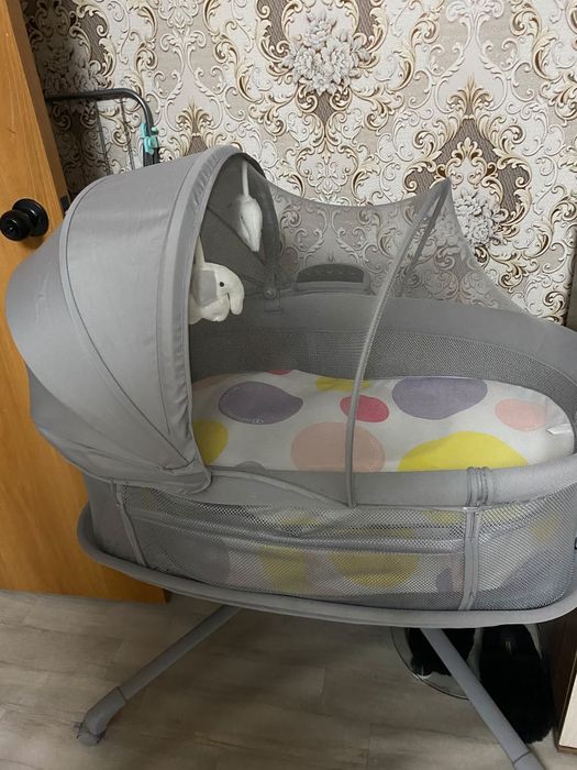 Продам кроватку приставную