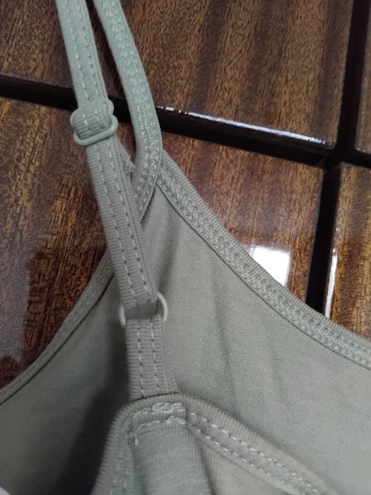 Дамско потниче с регулируеми презрамки