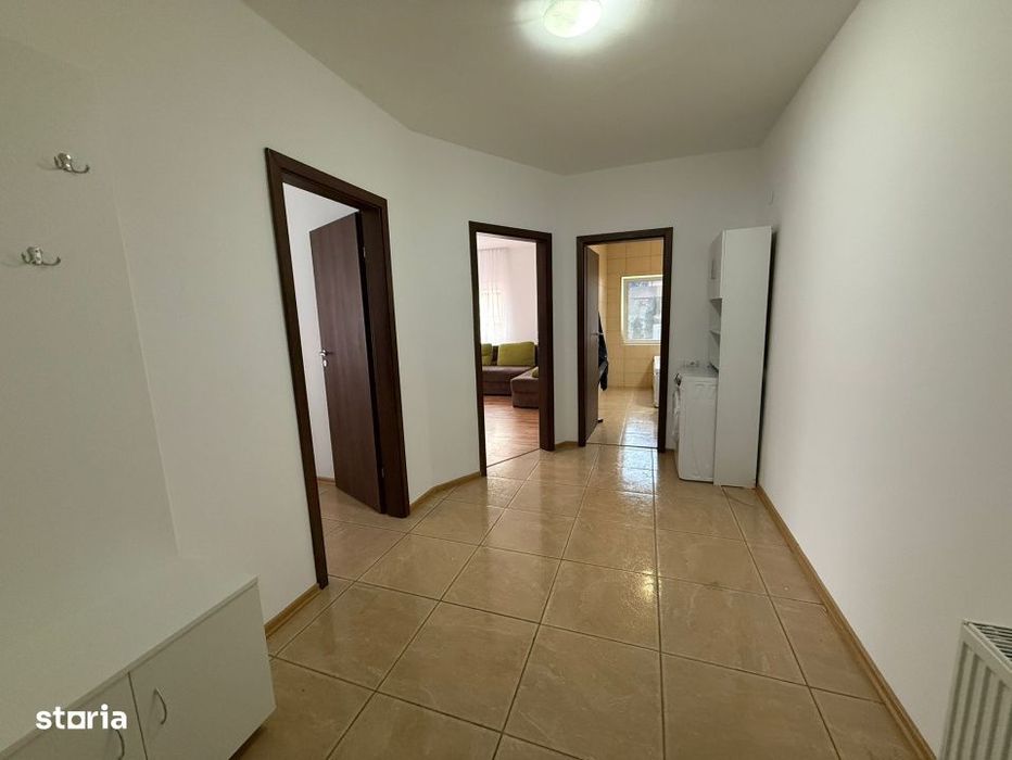 Apartament cu o camera de vanzare in Floresti