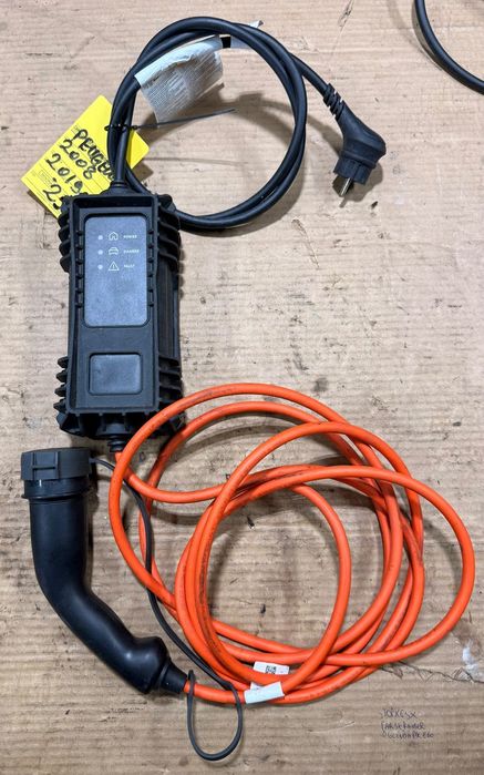 Cablu incarcare priza 220V 3,6 kw PEUGEOT, CITROEN, OPEL Electric an 2019-2025 original cod 9844469880