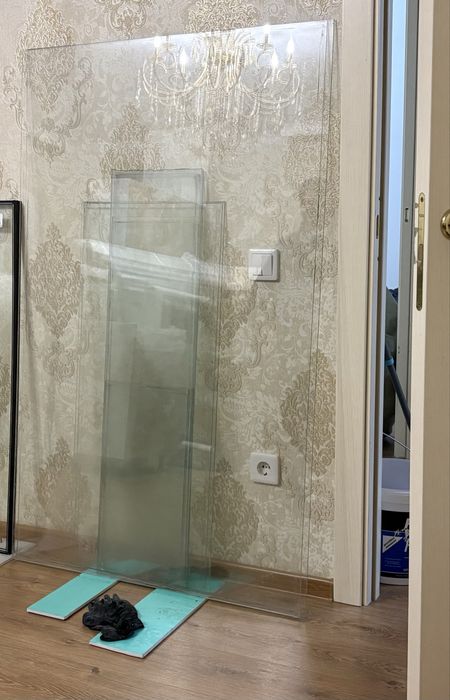 Отдам.Стекло от стеклопакетов б/у