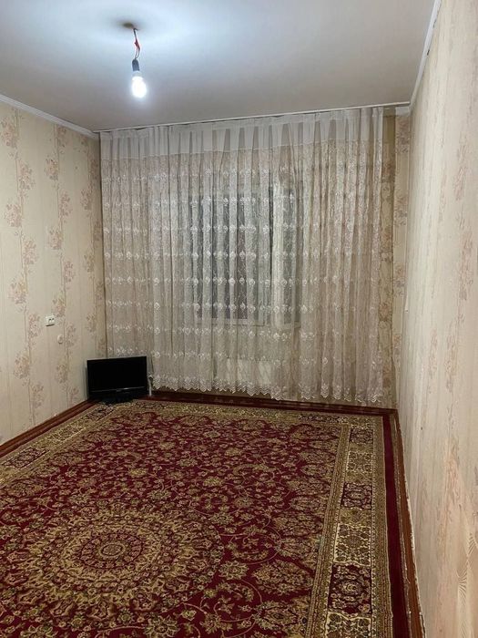 Yunusobod Tumani 9 kvartal 1 xonali uy sotiladi