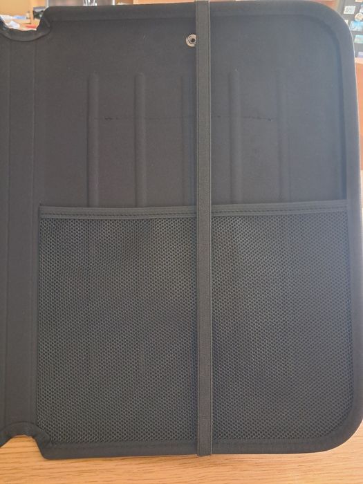 Стойка / калъф за книга