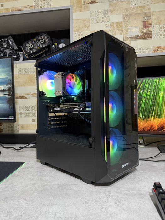 Core i7 10700 corsair ddr4 16gb