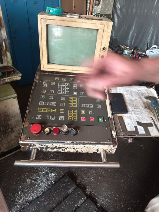 CNC фрезова машина MAHO MH 600 E2