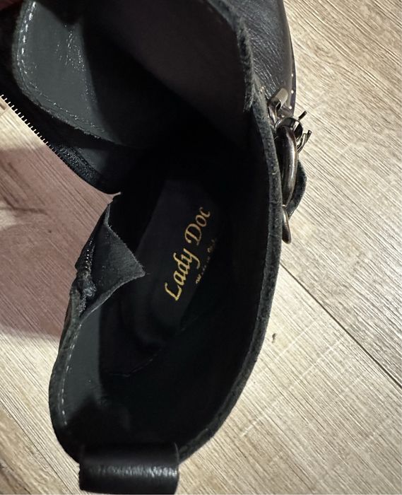 Ghete din piele naturală, mărimea 36