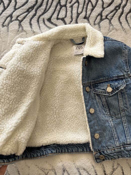 Куртка на девочку