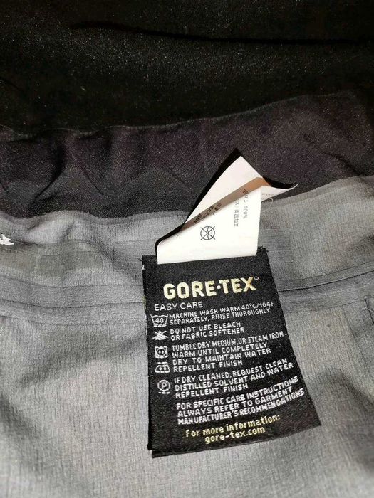 ARCTERYX Theta SV Bib 
Премиум клас
Оригинал
Мъжки гащеризон 2ХЛ-ХЛ