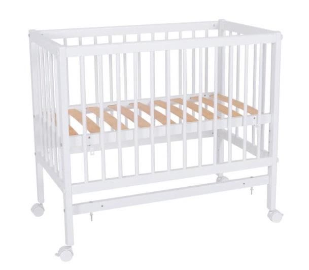 Продам детскую кроватку