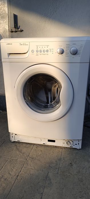 Продам стиральную машину Beko