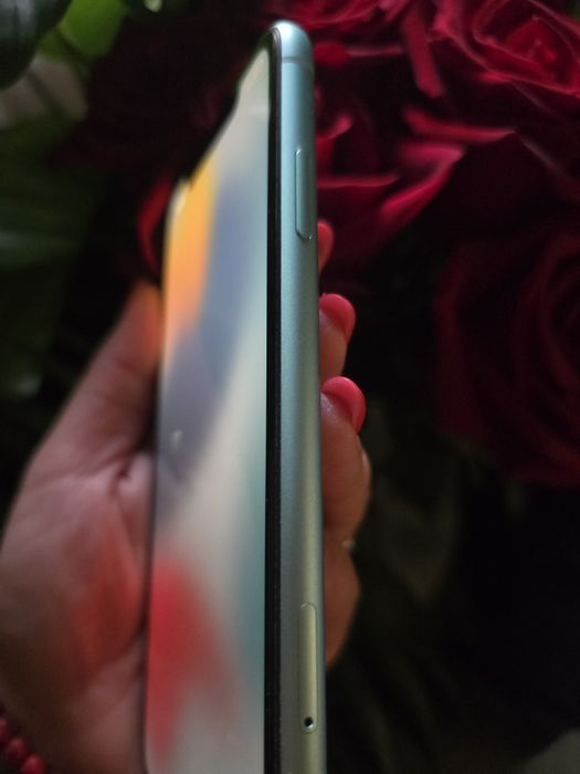 IPhone 11  Green 128 GB
