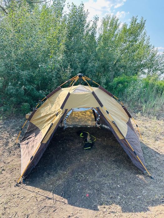Палатка 4-х местная