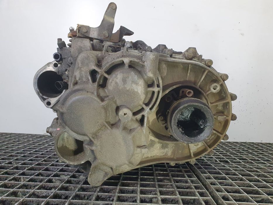 Cutie de viteze manuala 6 trepte EZA Volkswagen Sharan 1 (facelift) (2000 - 2003) 2.0 benzina ATM