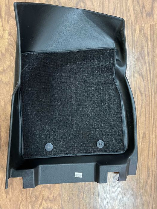 Продаются коврики на Li Xiang Li7, до рестайлинга