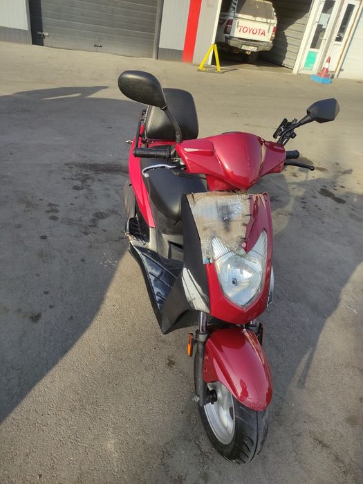 Продам мопед Kymco