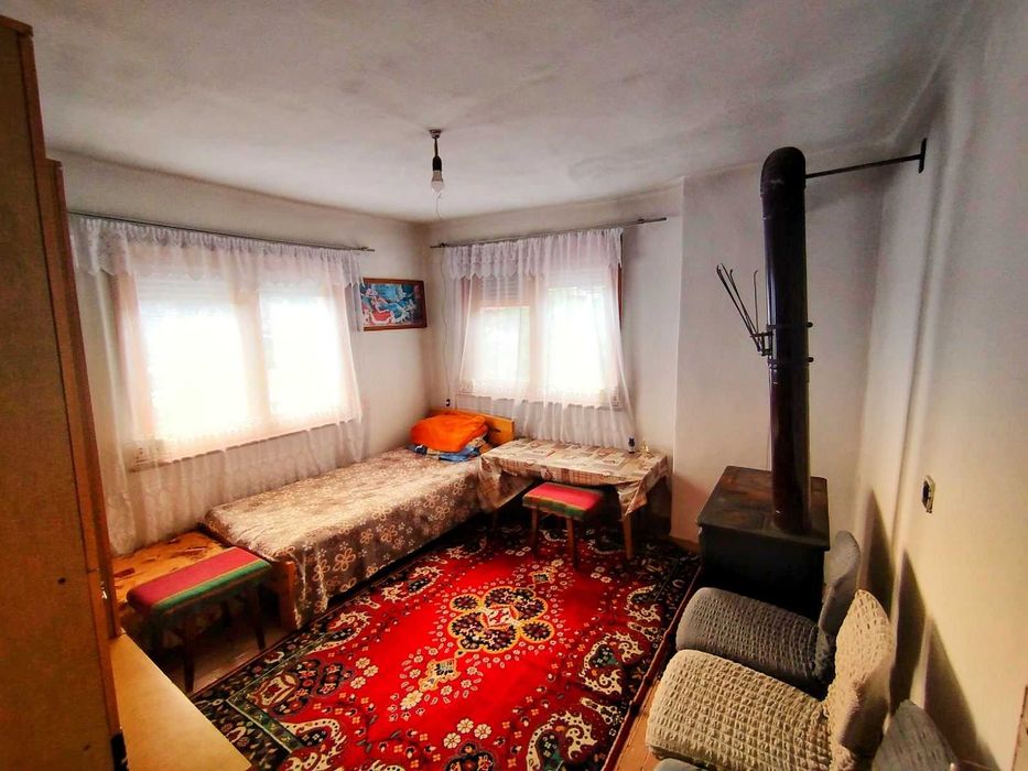 Продава се Етаж от къща в Асеновград - 70 кв.м за 984 €/кв.м - Снимка #9