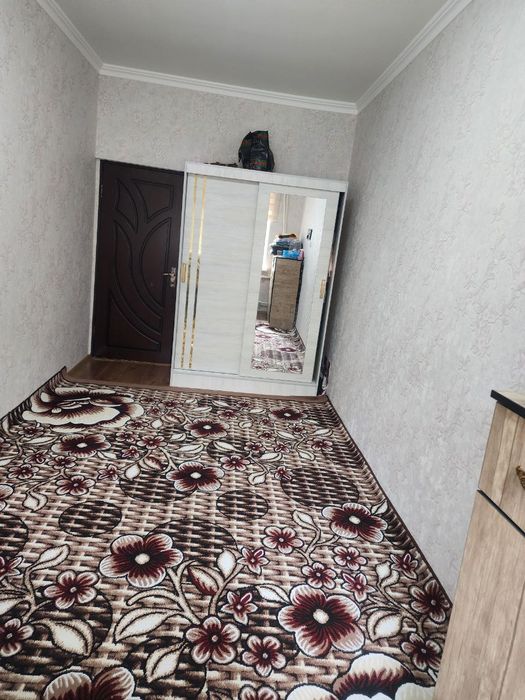 2 xonalik uy metro yonida