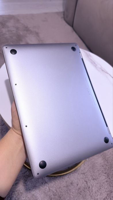 Macbook Pro 2019 13’ TouchBar