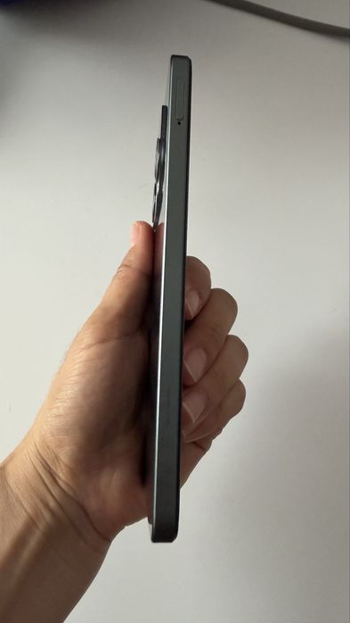 Realme C61 телефон 6гб/128 срочно