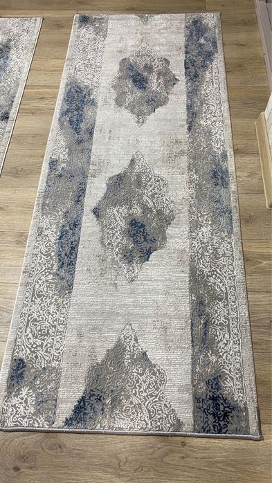 Дорожка/ковер.