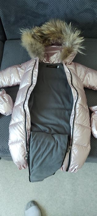 Продам зимний комбинезон детский