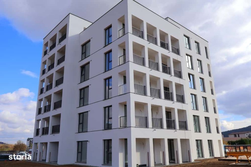 Tineretului! Apartament cu 2 camere 46mp balcon 7mp FINISAT — fotografia 1