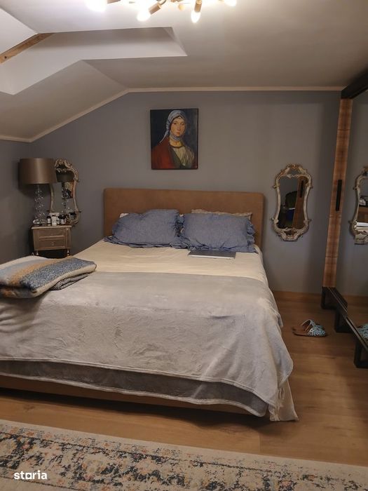 Casa la tara langa Valenii de Munte