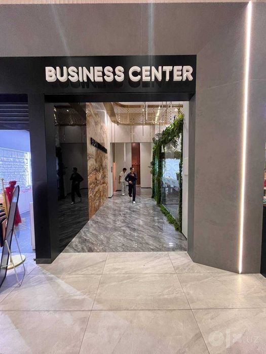 Retail spaces & islands for rent in Mall, Yunusabad (4 to 1000 sqm)
