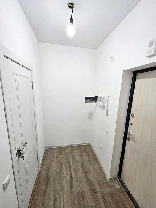 Продаётся квартира в р-не Мирабад, ЖК Assalom Sohil 1/16/16