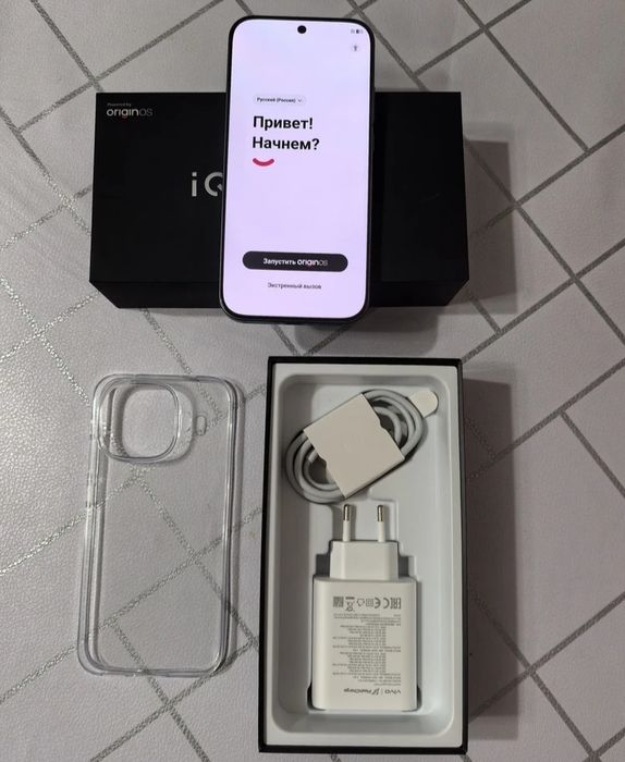 Флагман iQOO 15R, 16/256gb