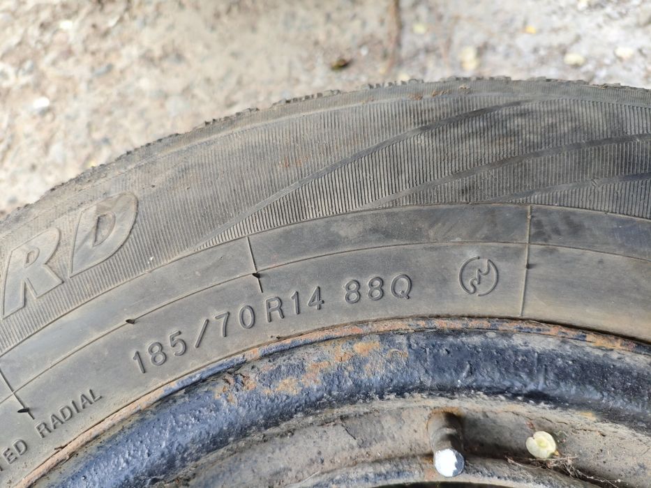 Продам на запаски.