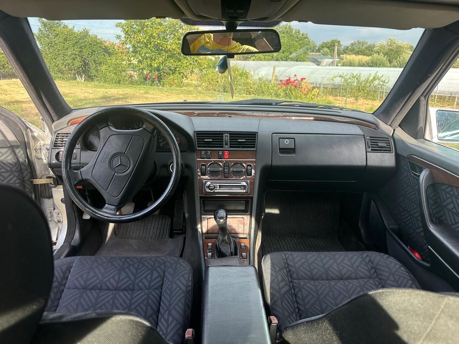 Mercedes 1994 C200