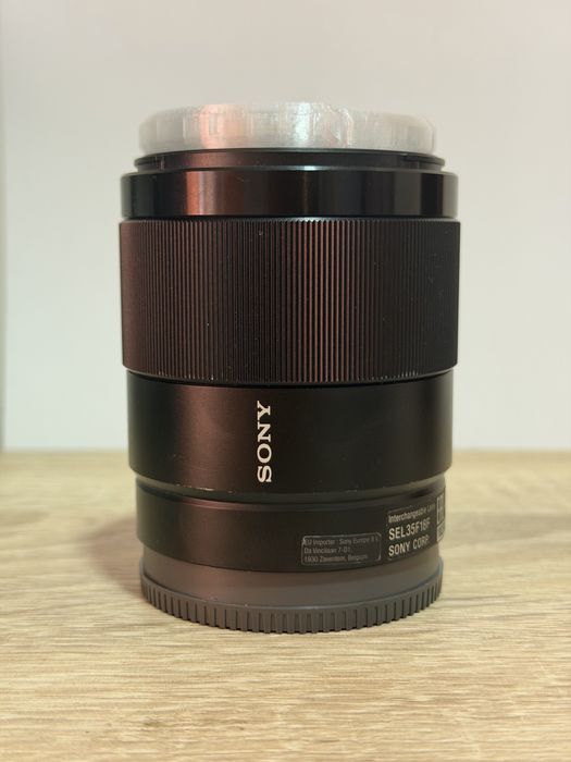 Sony 35mm f1.8 obiectiv