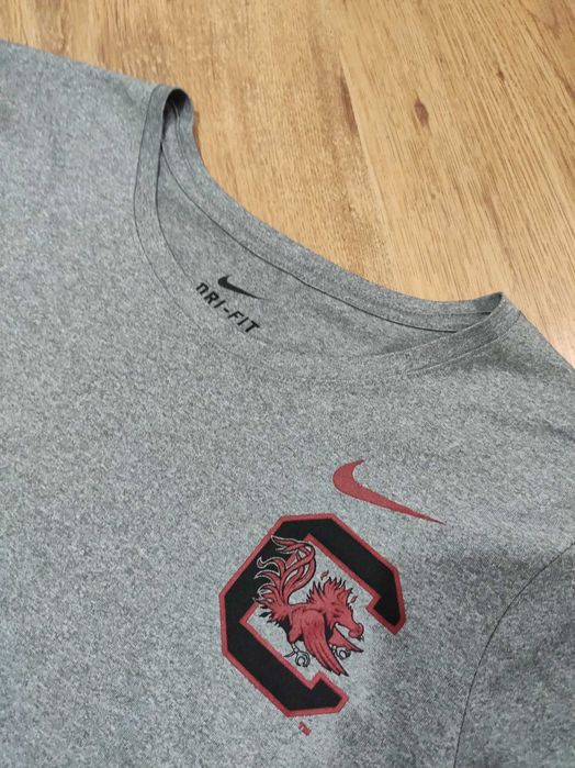 Tricou dama Nike marimea M