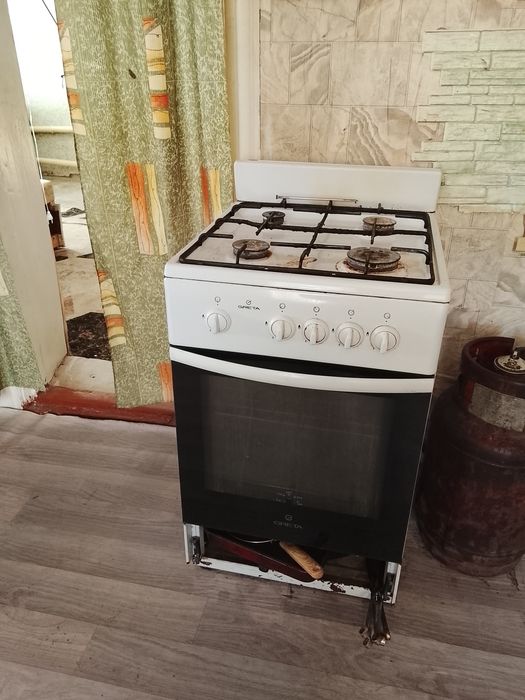 Газплита, унитаз продам