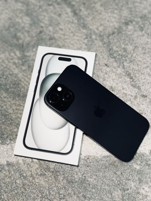 iPhone 15.