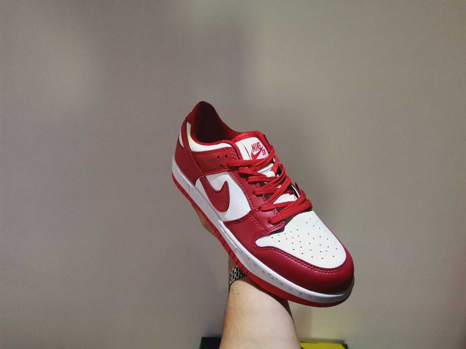 Panda NIKE  Dunks Red - verificare colet