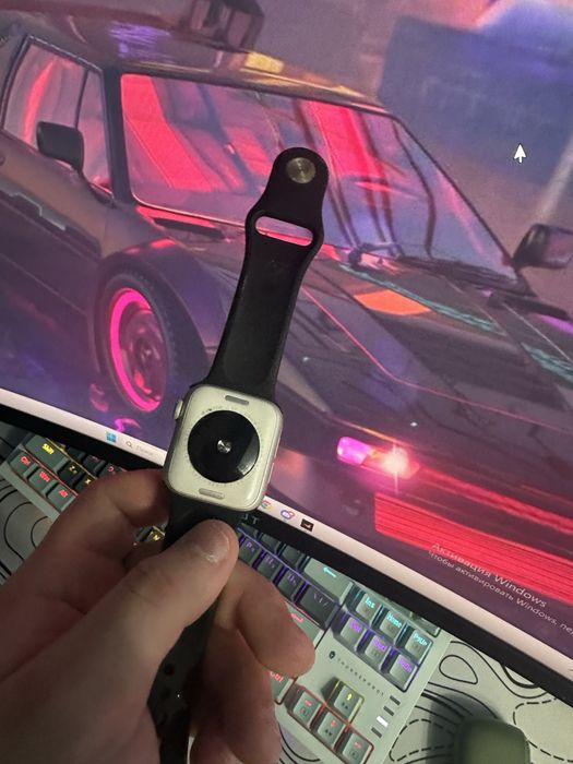 Продается Apple Watch se2