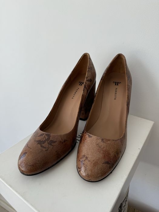 Pantofi 39 Farrutx noi