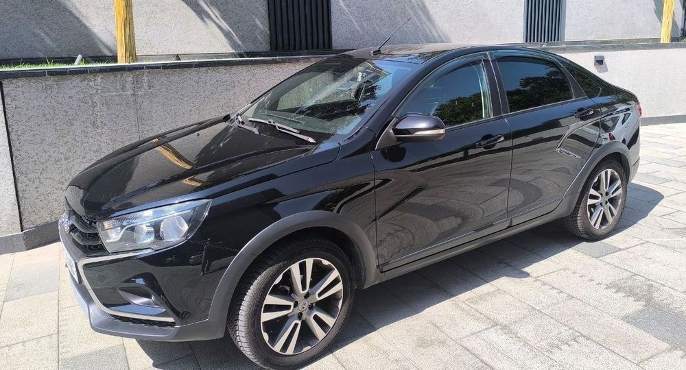 Продам или Аренда Выкуп Lada Vesta Cross