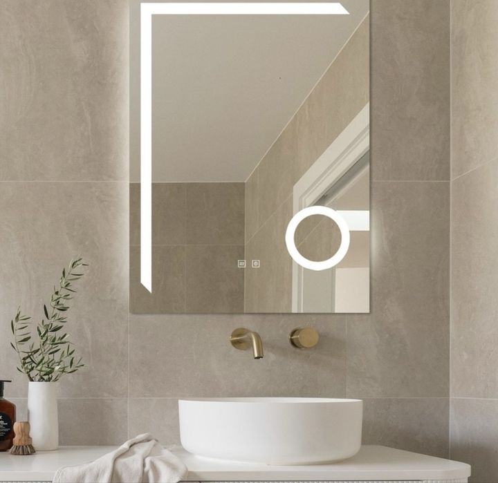 Oglinda baie cu led si touch 60x80