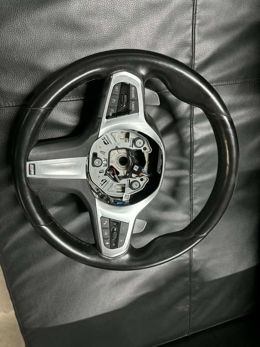 Volan M BMW seria 3 G20/G21/G22